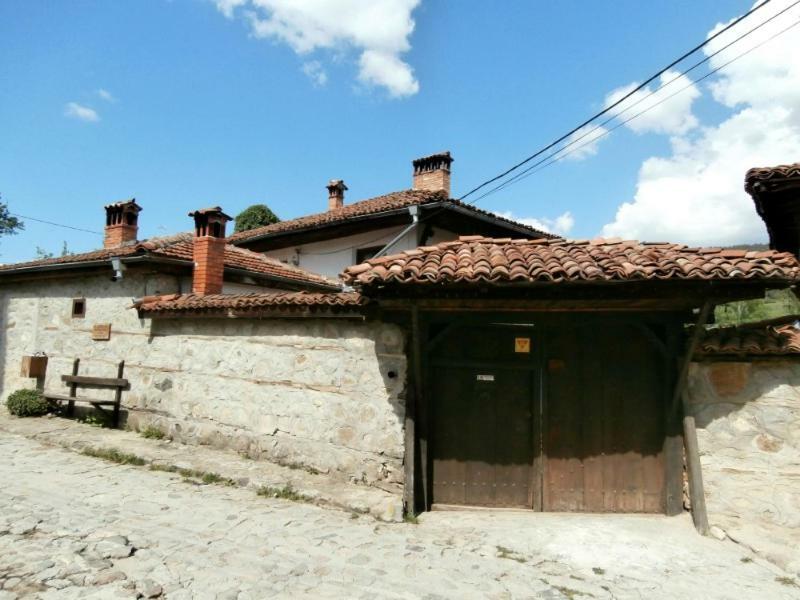 The Gates Apartments Kopriwsztica Zewnętrze zdjęcie
